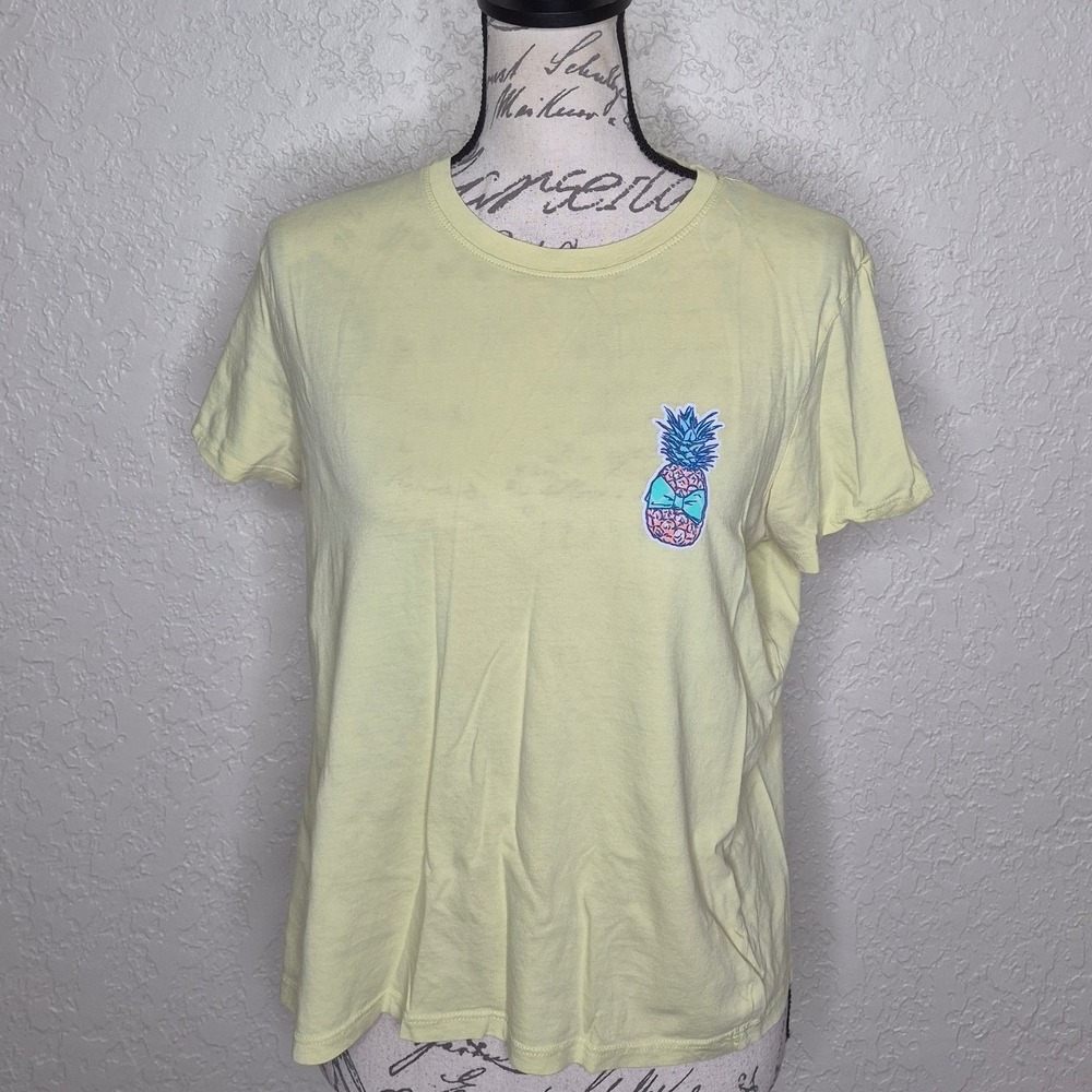 Benny & Belle Southern and Sweet Pineapple Graphic Tee Yellow Medium
